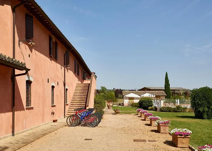 Il Molino Antico - 5 Girasoli スポレート